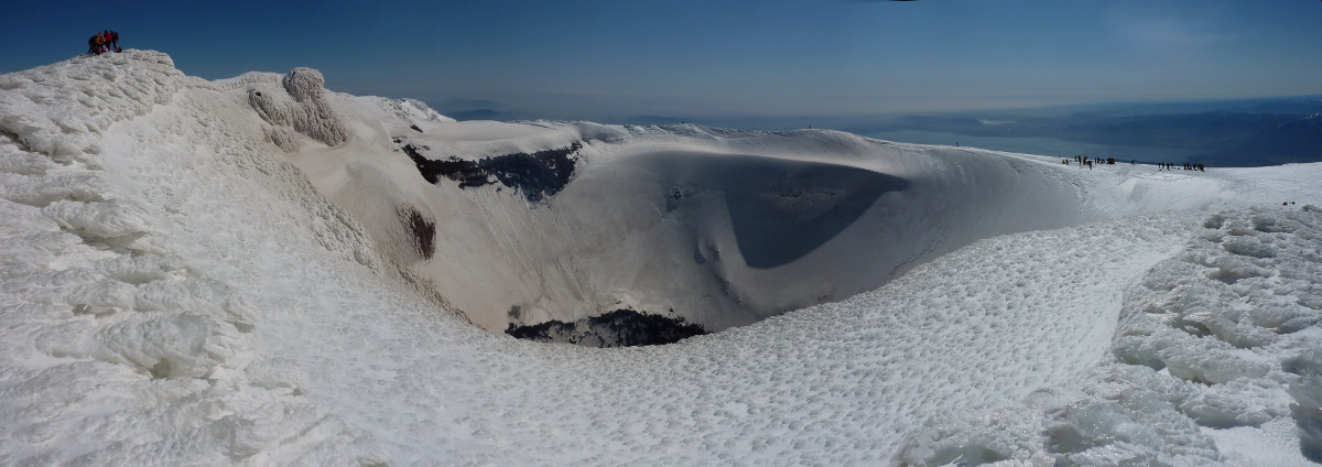 The crater on Volcan Villarrica